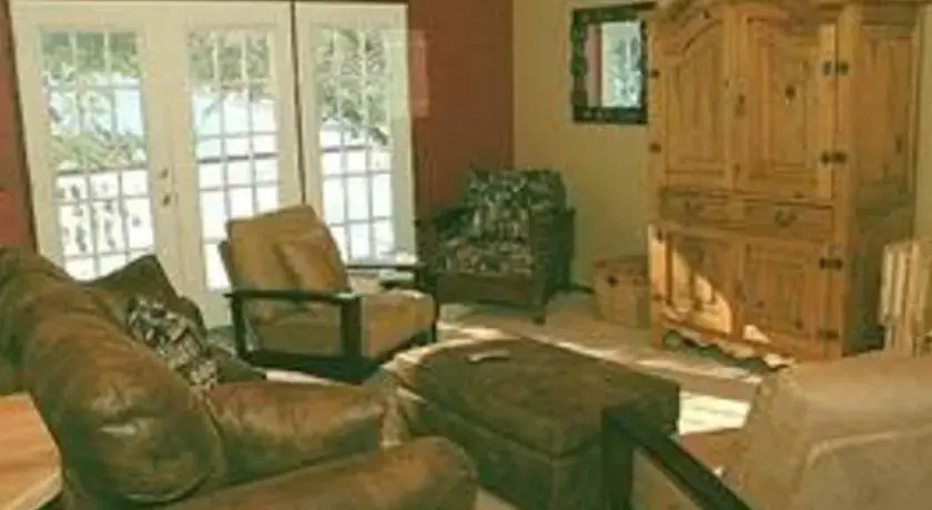 RedAwning Ski Big Bear Chalet