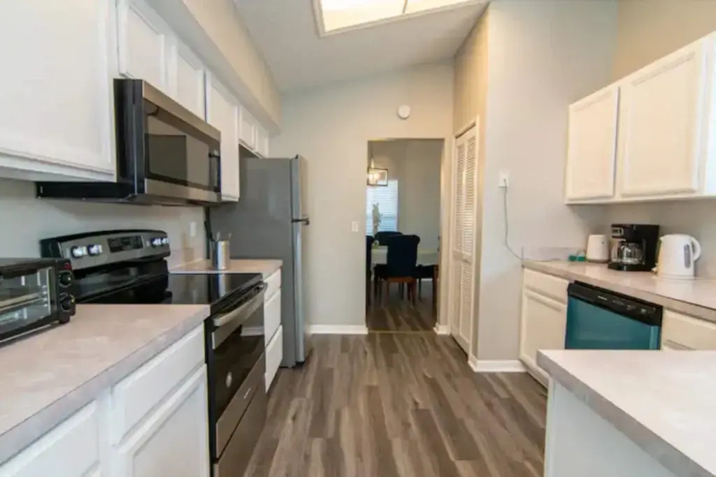 8655, Kissimmee, US