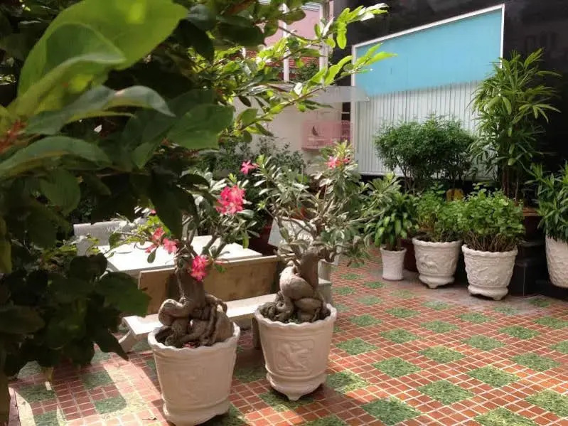 Hoang Cuc Hotel(Khách sạn Hoàng Cúc)