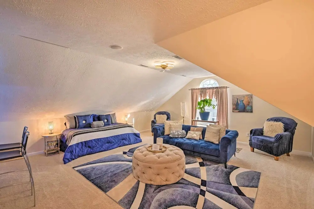 Charming Nashville Home ~ 6 Mi to Downtown