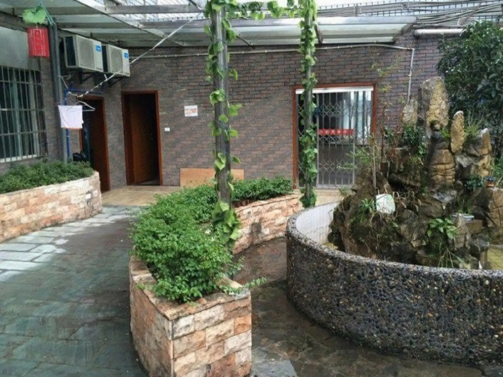 Zhongxian Qiaolin Hotel