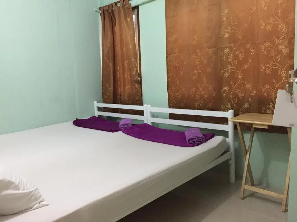 Ricos Honey Place Guesthouse