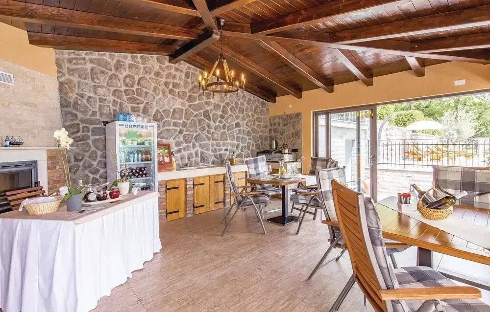Amazing Home in Moscenicka Draga With Wifi and 1 Bedrooms