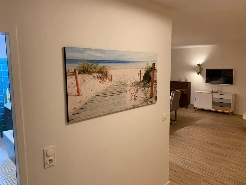 Moderne Ferienwohnung nahe SWR und Golfplatz