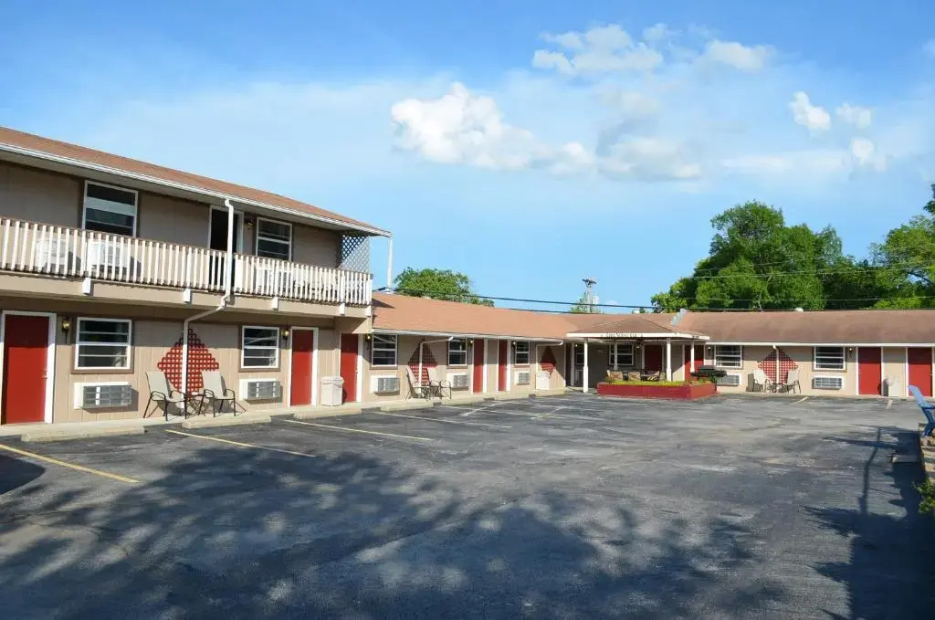 Hunters Friend Resort near Table Rock Lake