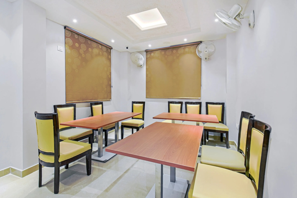 Townhouse Oak Holiday Grand