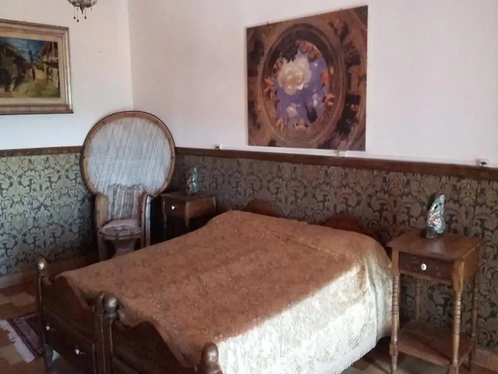 Room-castello dei Diamanti