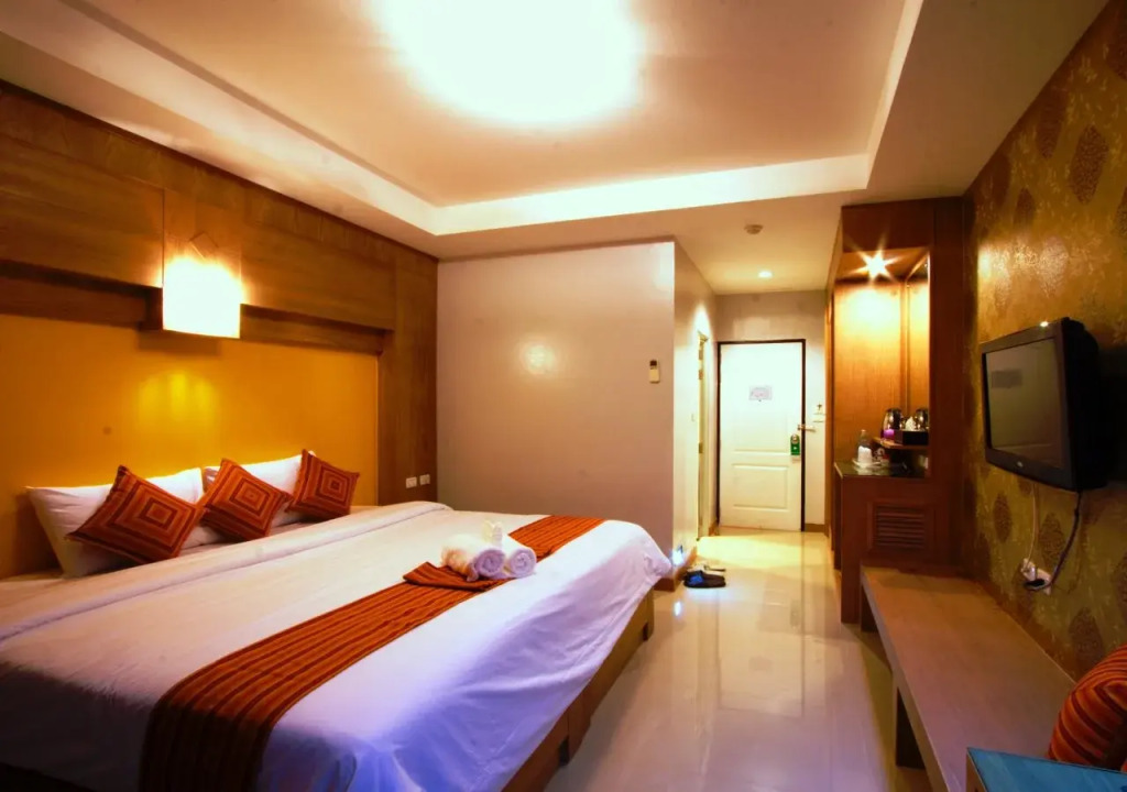 Eco Place Hotel