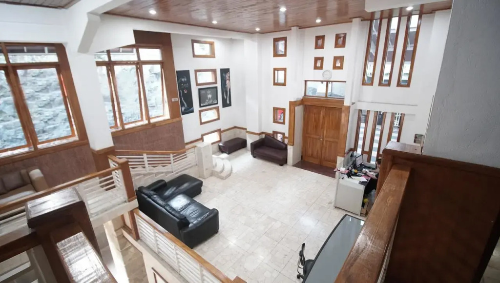 Tirtasari Nice Guesthouse