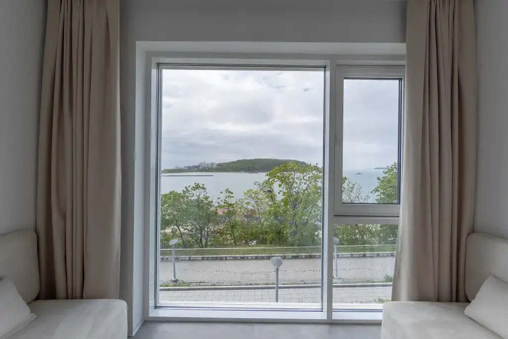 Aliona Guest House