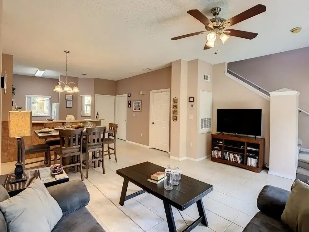 Close To Disney & Clubhouse In Emerald Island 3 Bedroom Townhouse by Redawning