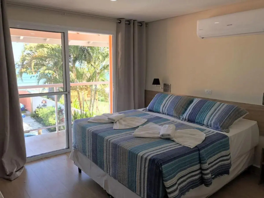 Maresias Hostel & Suites