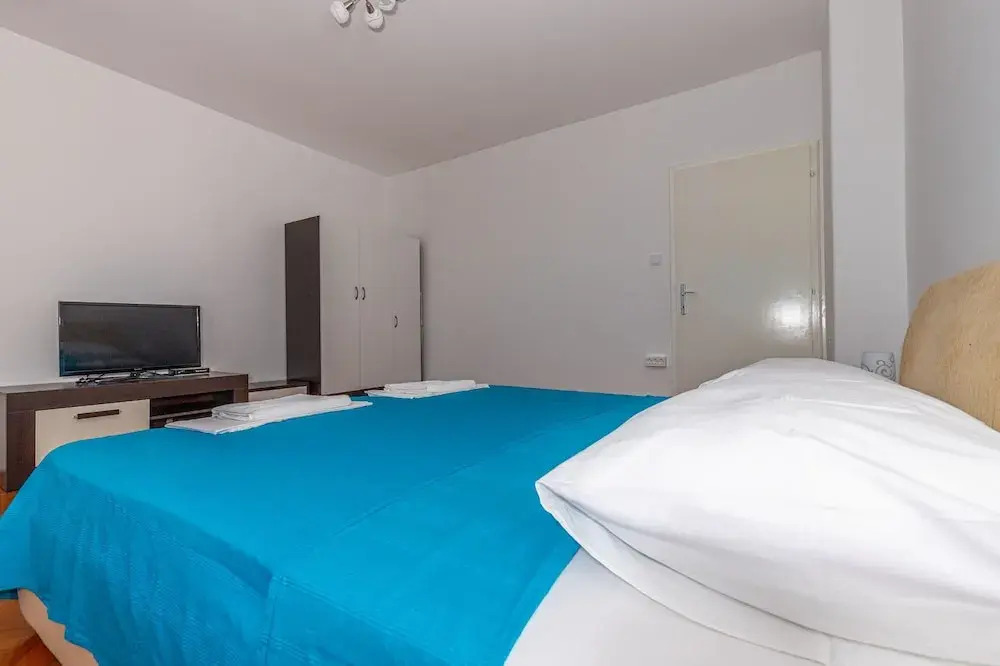 Apartments Pilas