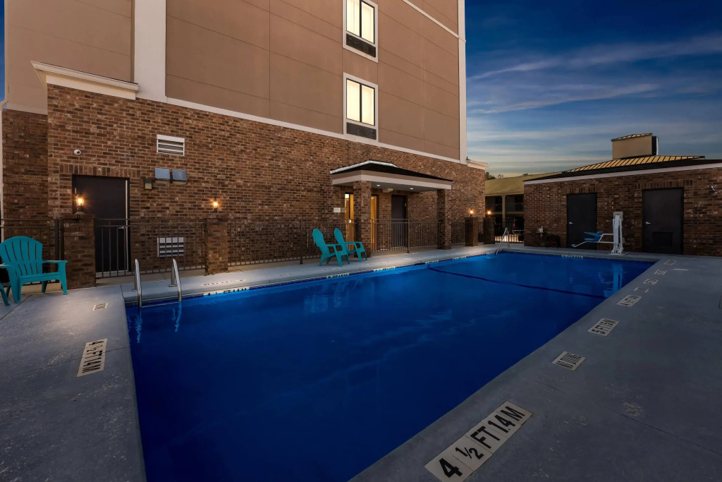 Comfort Inn & Suites Augusta West Near Fort Gordon