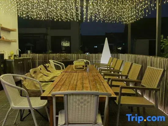 Shanghai Yuejian Youran Homestay (Lianxie Road)
