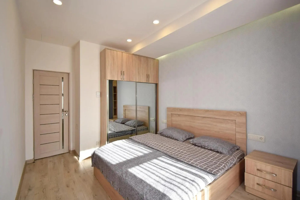 New eurorenovated, Modern apartment for rent in Koghbatsi street KO1642