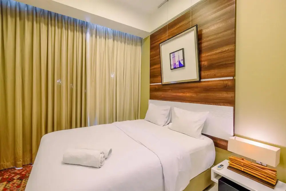 Homey Penthouse 3BR with Extra Room Kemang Village Apartment By Travelio