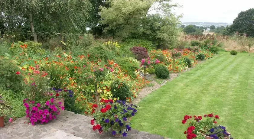 Arts in the Garden