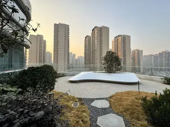 Laike Smart Cinema Hotel (Qujiang Chuangyigu Store)