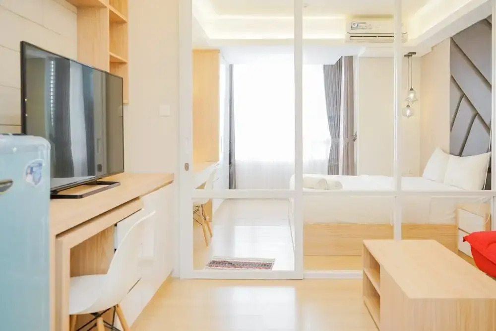 Comfy and Cozy Stay 1BR at Skandinavia Apartment