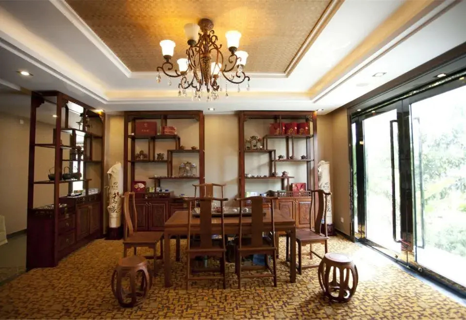 Guanfu Chinese Grand Hotel