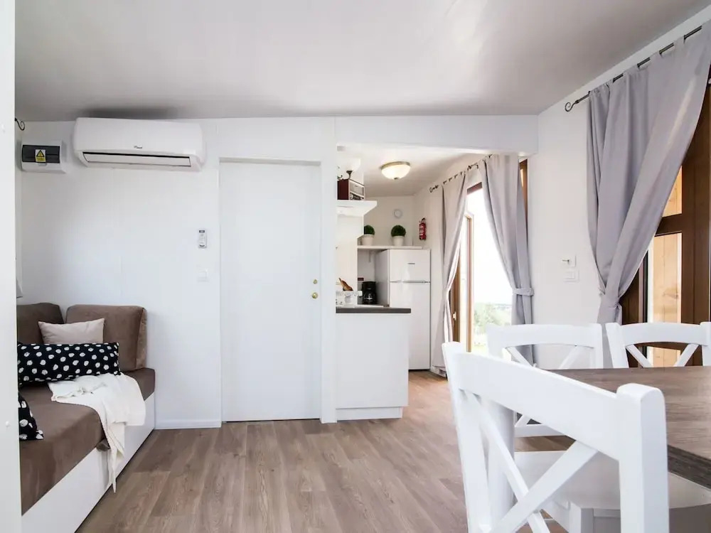 Spacious Villa in Biograd na Moru With Pool