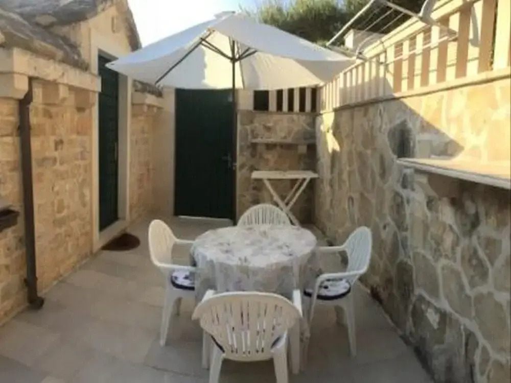 Apartments Agava & Lucija