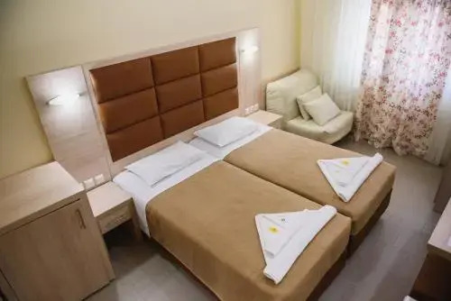 Santa Rosa Hotel & Beach
