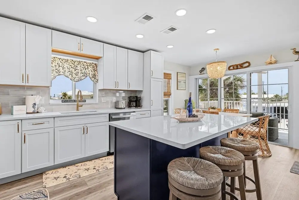 197 Beach Daze: 3br Pool Home, W/ Deeded Beach Access! 3 Bedroom Home