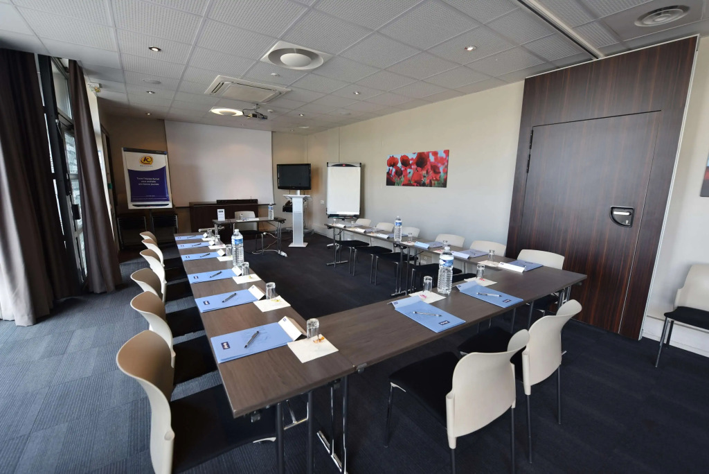 Kyriad Hotel Dijon Centre Gare