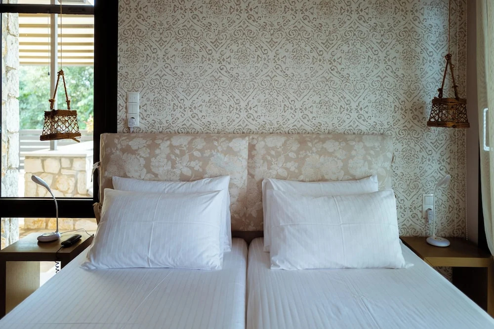 Christies Luxury Suites by Dandy Hospitality