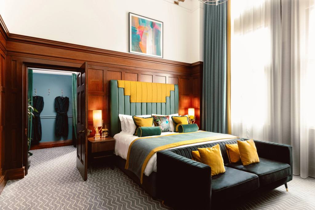 The Palace Hotel