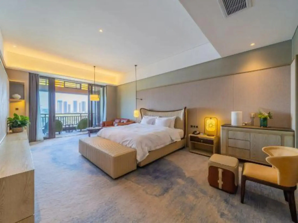 Yulin Jolie Vue Bontique Hotel（Kra Bay and Garden Expo Garden）