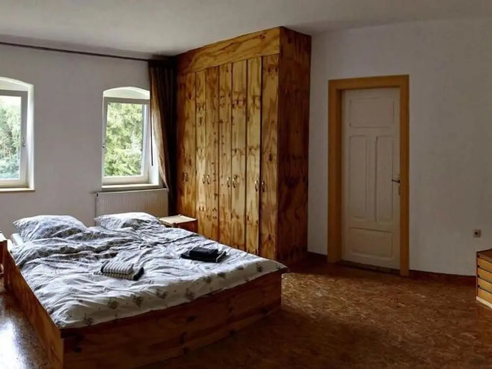 Villa Rotschoenberg im Tal der Freiberger Mulde