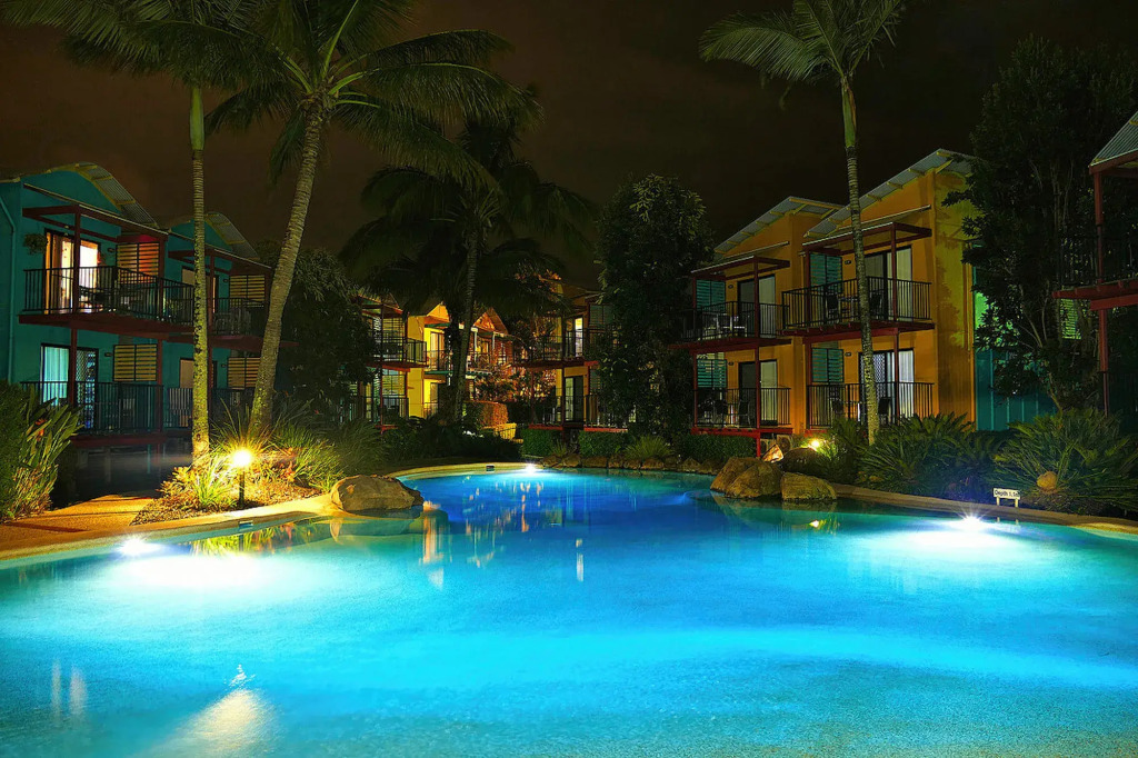 Noosa Lakes Resort