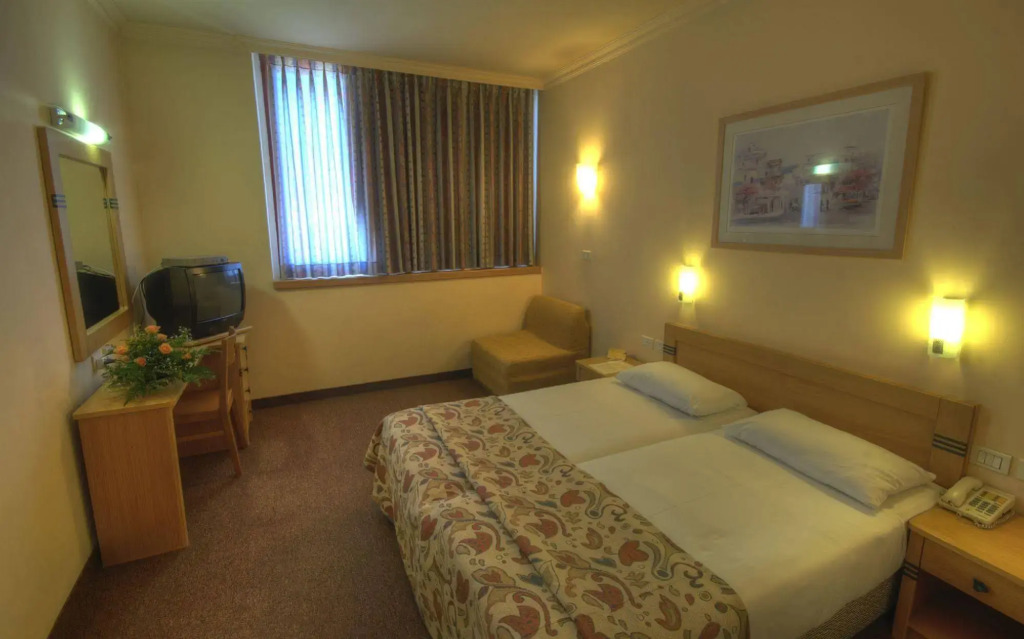 Inbar Hotel