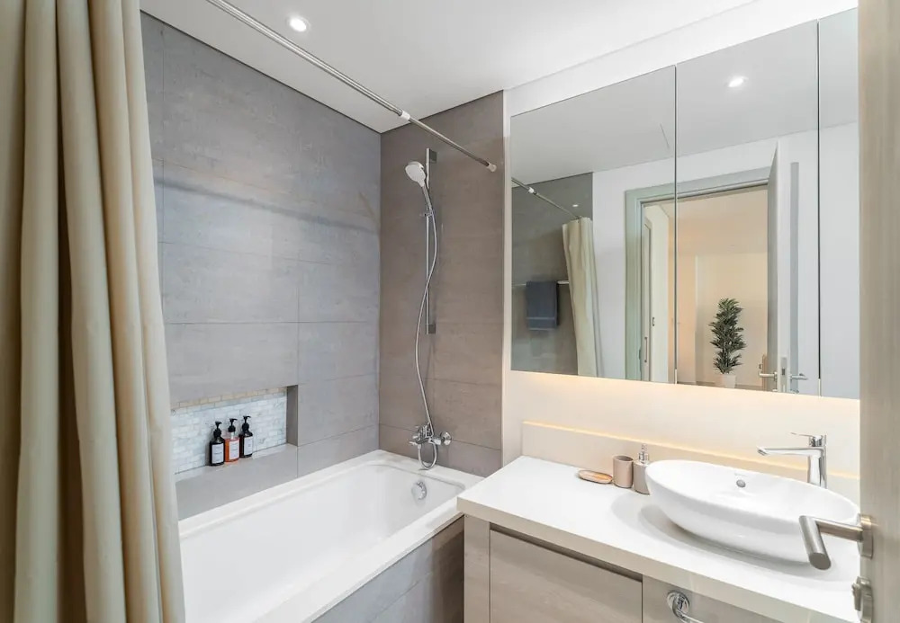 Nasma Luxury Stays - The Cove Building 1