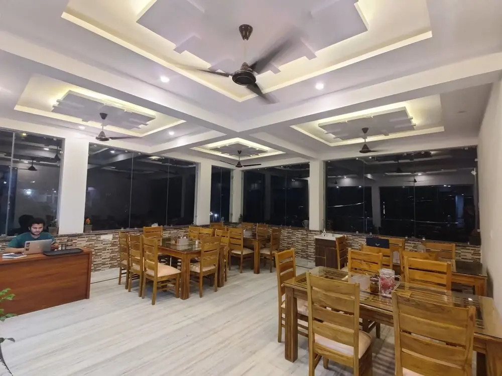 Shiv Vilas palace