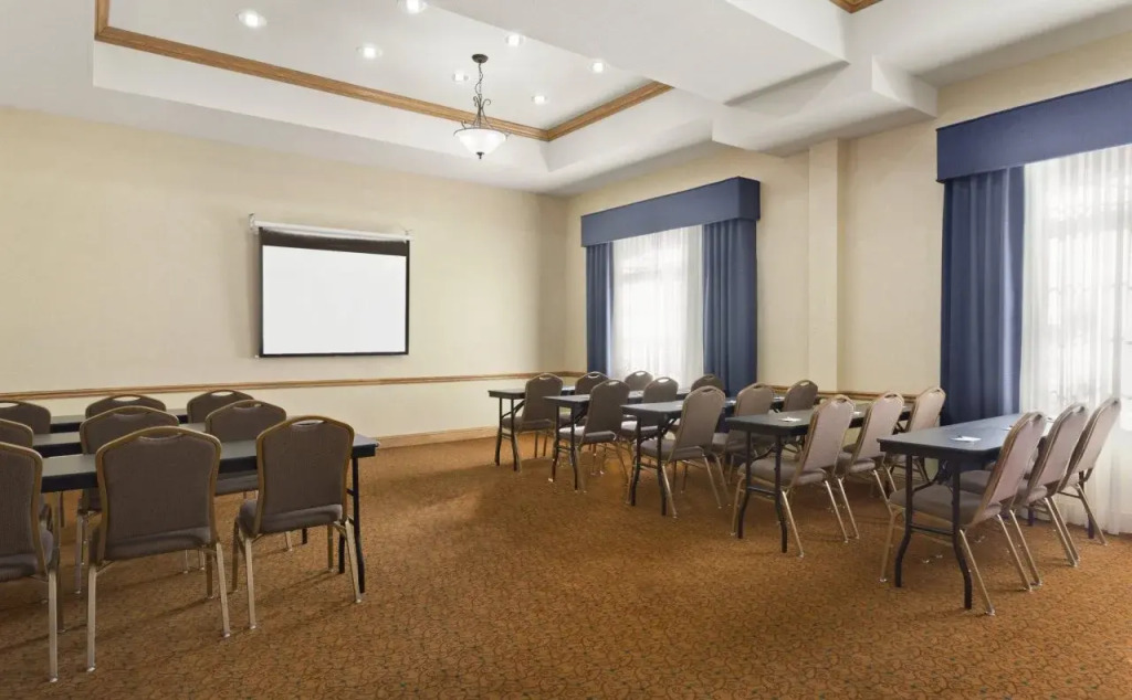 Spark by Hilton Homewood Birmingham