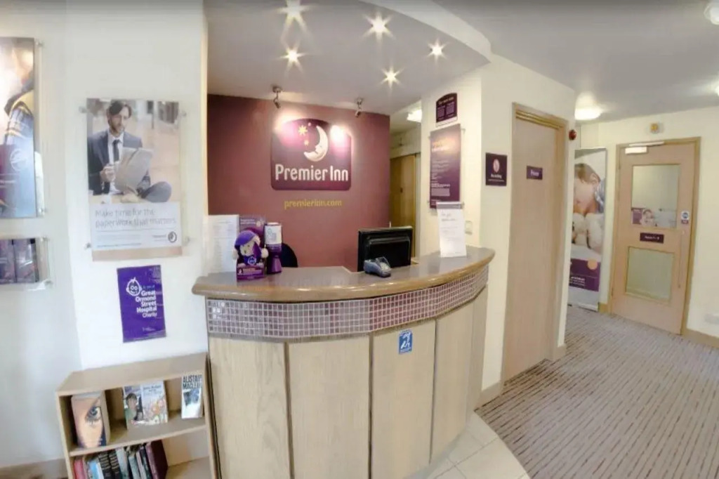 Premier Inn Portsmouth - Horndean