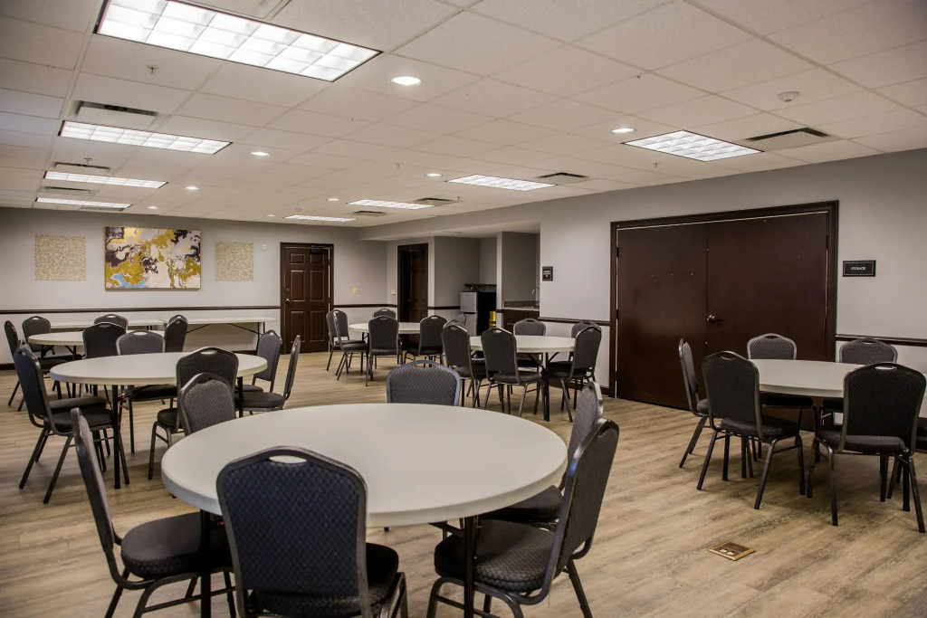 Evangeline Downs Hotel, an Ascend Collection Hotel