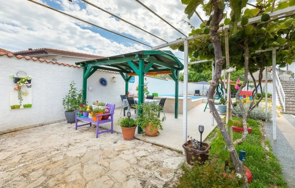 Amazing Apartment in Valbandon With Outdoor Swimming Pool, Wifi and 1 Bedrooms