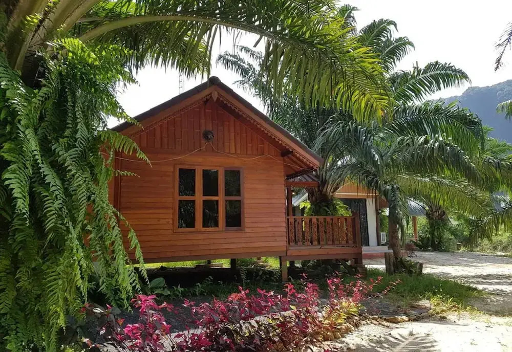 Comfy Lodge Resort