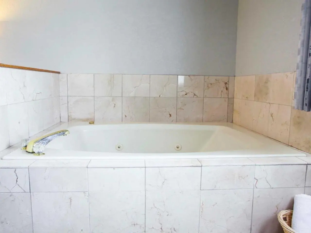 Quality Inn & Suites Ankeny-Des Moines