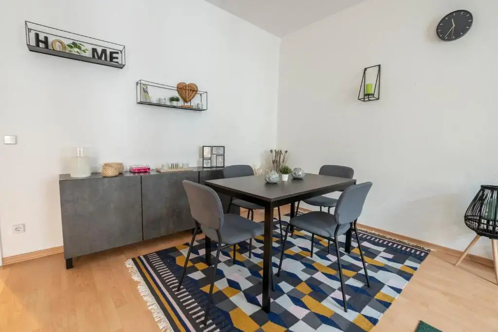 Zwickau mittendrin, tolles Balkon-Apartment