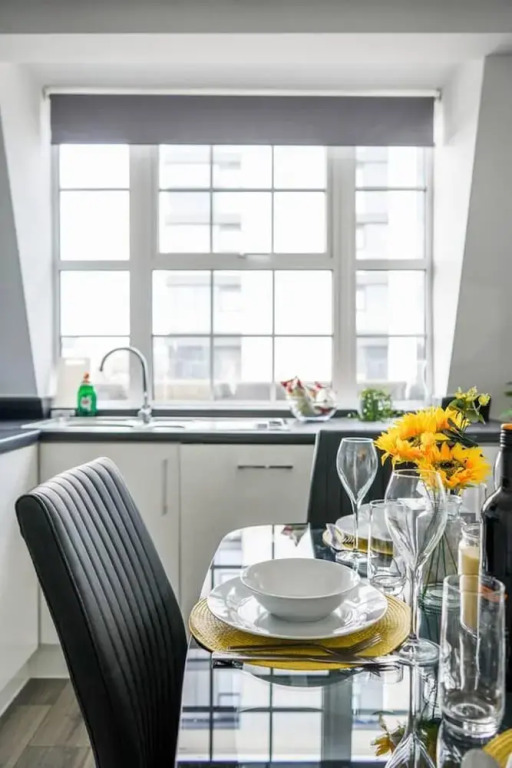 Livestay- Perfect For Contractors Luxury Apartment