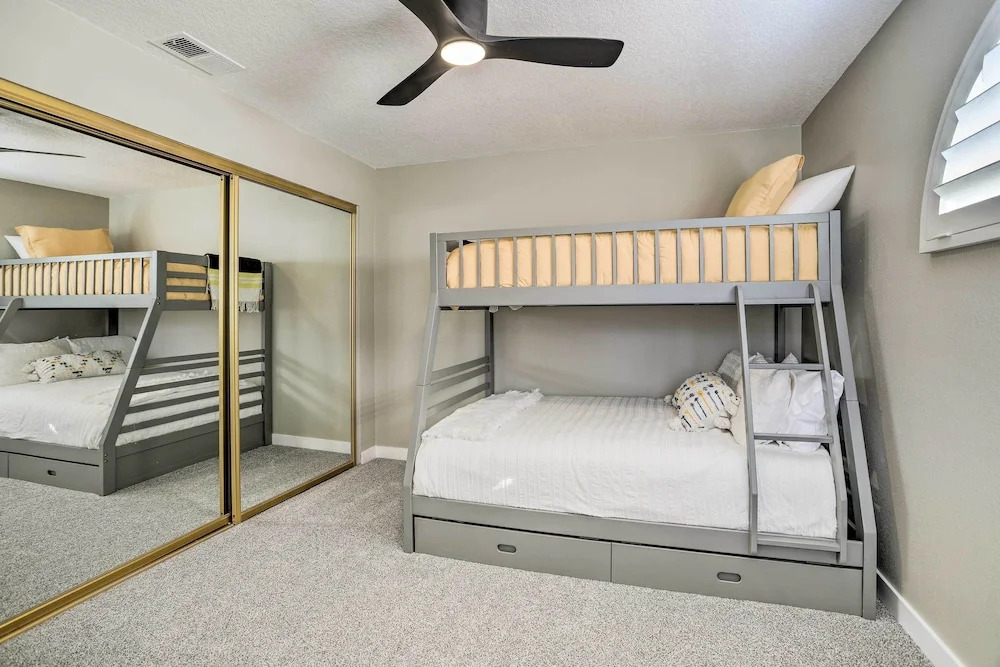 Chic Palm Desert Condo w/ Resort-style Amenities!