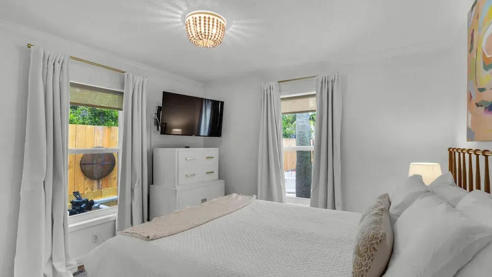 Private Pool in Grayton & Feet to the Beach; Next Door to Chiringo & Red Bar