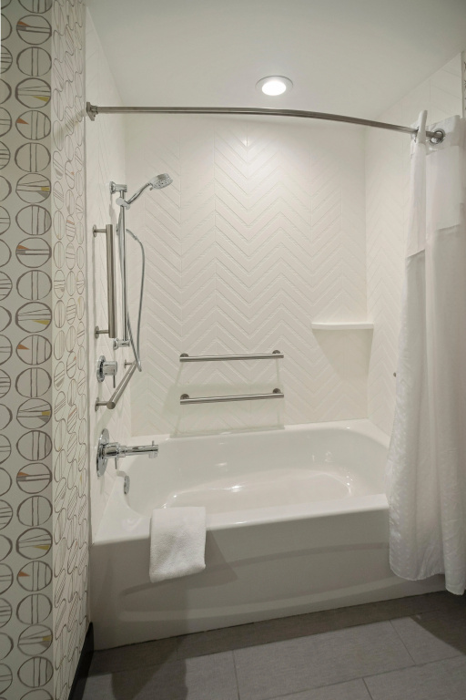 Holiday Inn & Suites Decatur-Forsyth by IHG