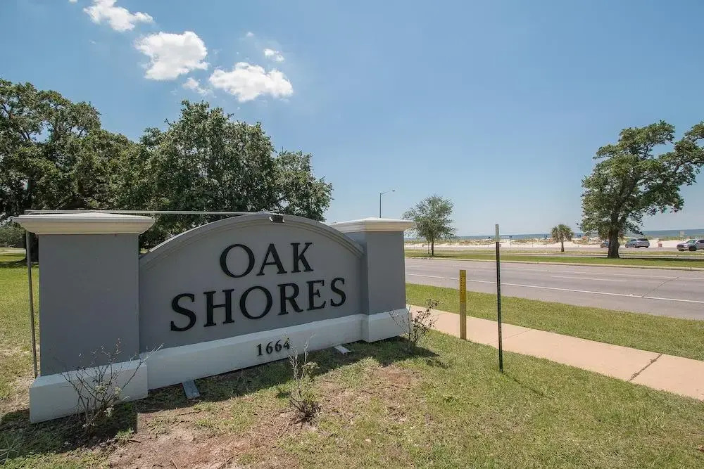 Oak Shores-Oak Shores Studio 29